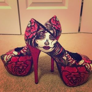 Too Fast brand super high heels size 6 (37euro)